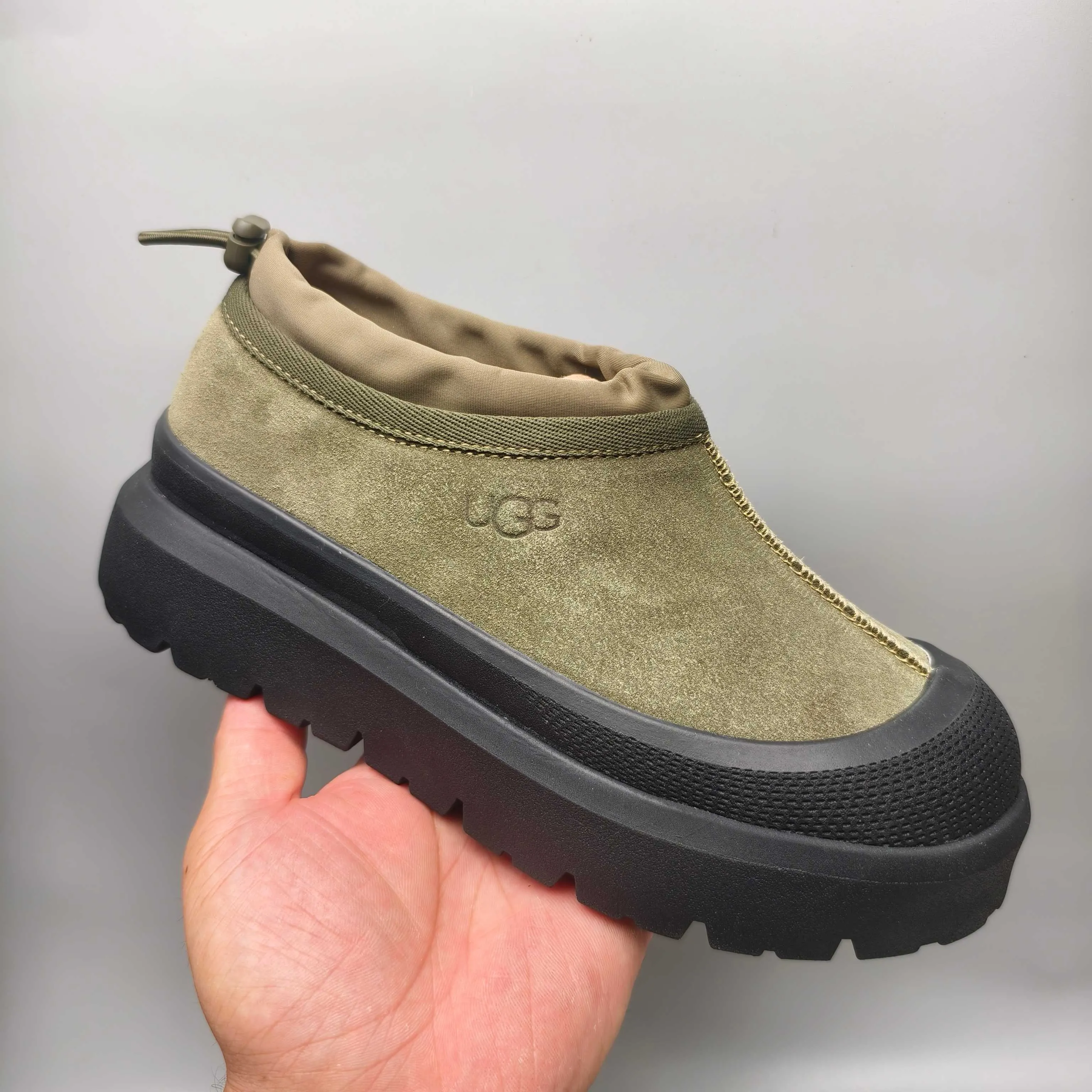 💰520 UGG sheepskin all-in-one snow boots 4096 slip-on casual trendy Wang Yibo men's and women's shoes Color: white red black blue yellow light gray dark gray green Matching sizes: 35-45